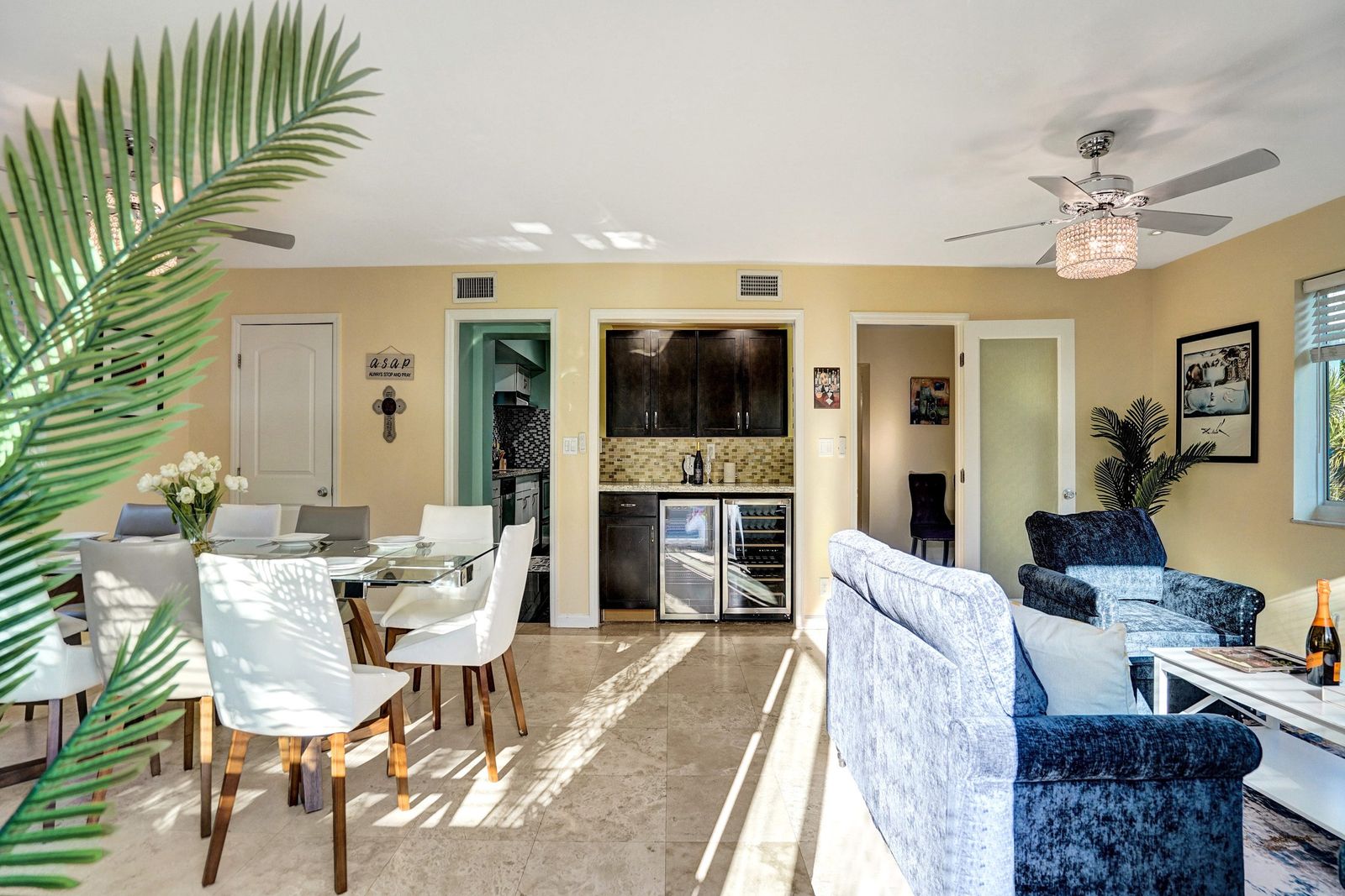 Caribbean Paradise Compound, photograph 6 of 12
