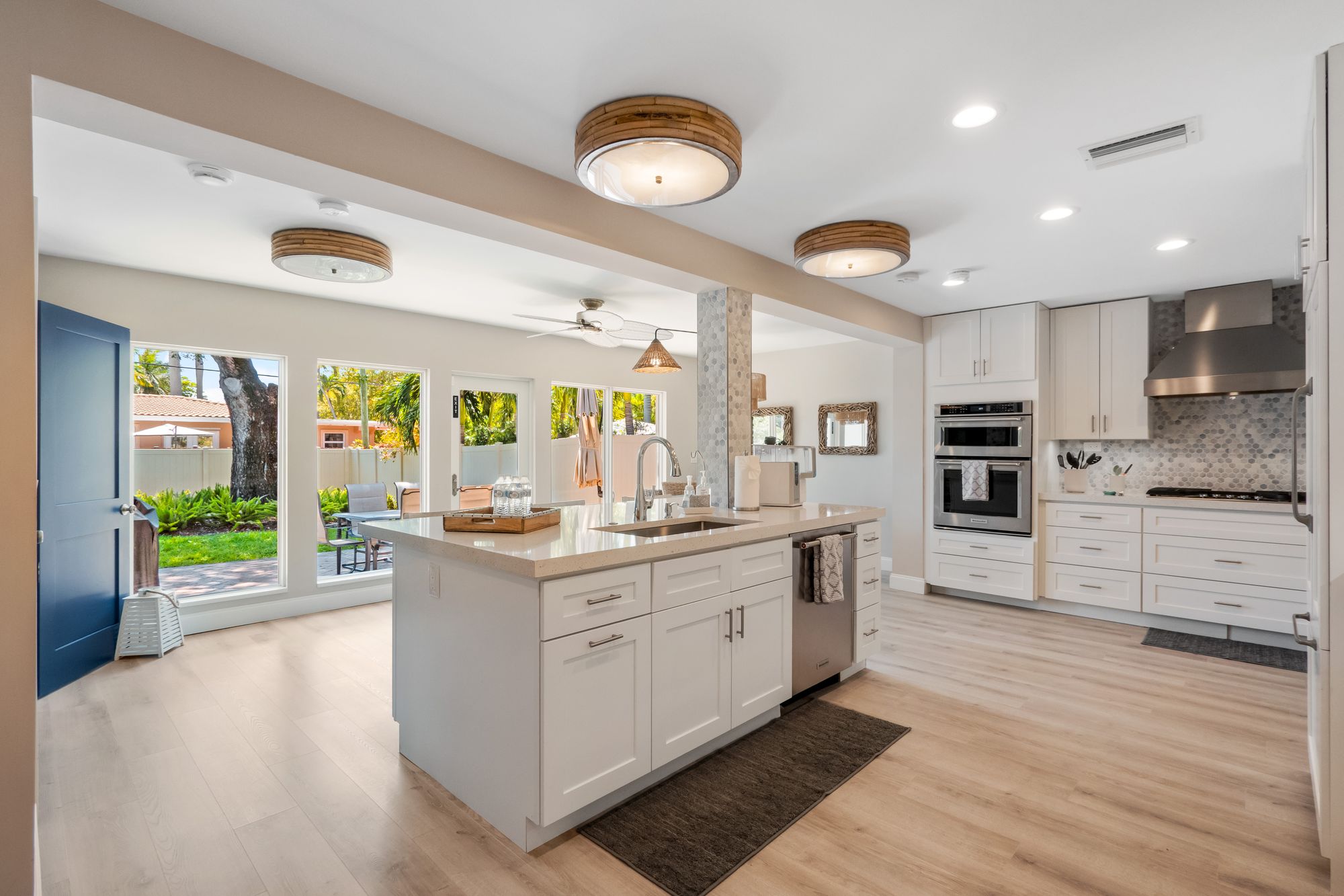 Coastal Breeze Retreat, Hollywood, Florida