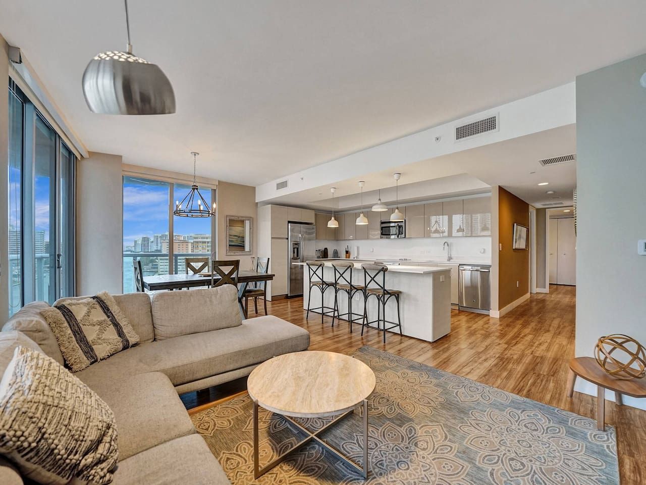 Luxury Waterfront Condo, photograph 2 of 11