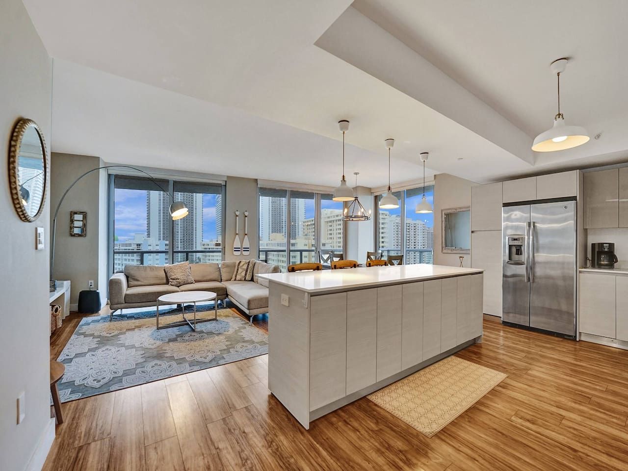 Luxury Waterfront Condo, photograph 3 of 11
