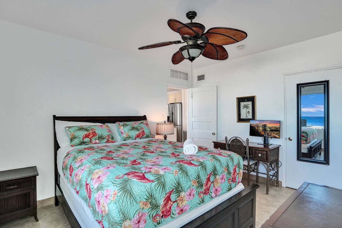 Sunset Oceanfront Villa, photograph 11 of 11